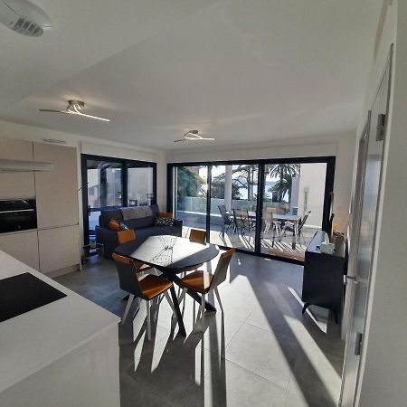T3 Neuf Avec Terrasse Face A La Mer Бандол Екстериор снимка